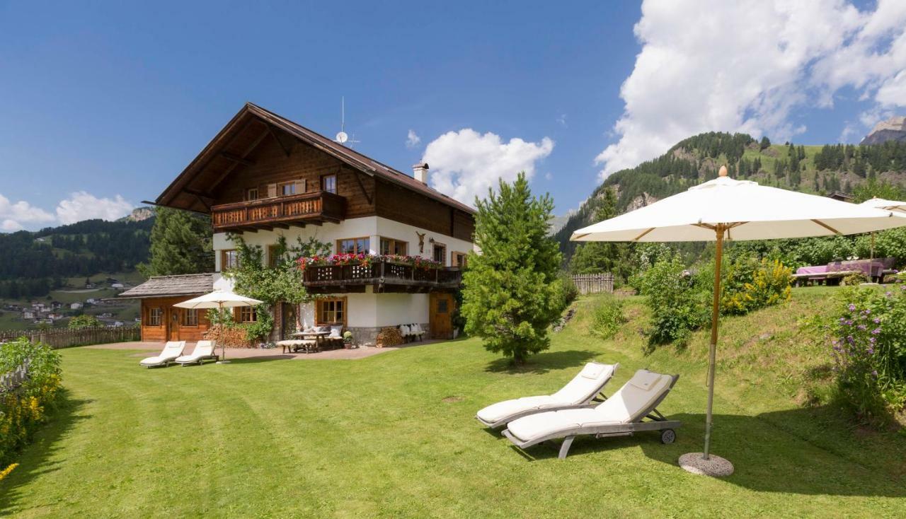 Villa Al Bosco Selva di Val Gardena Exterior photo